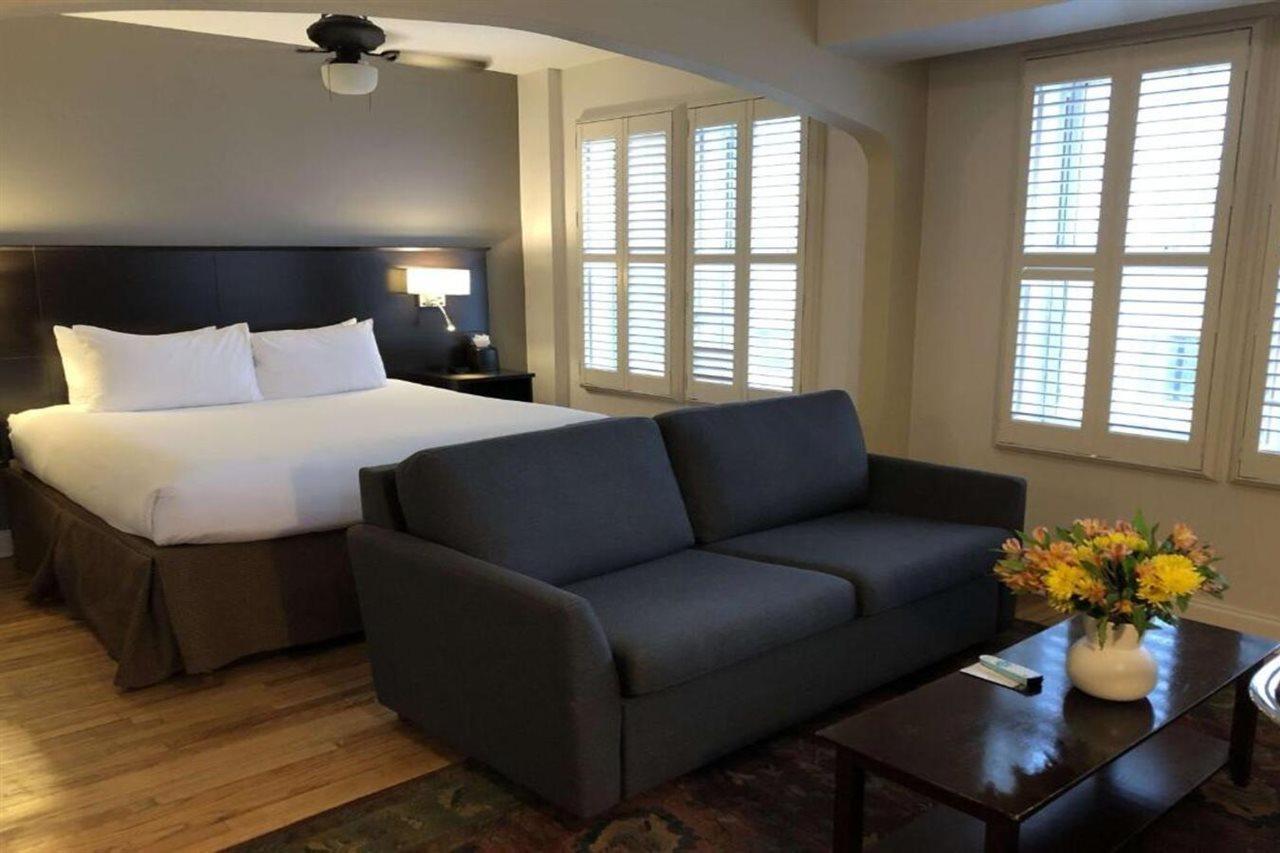 Best Western Plus Hawthorne Terrace Hotel Чикаго Экстерьер фото
