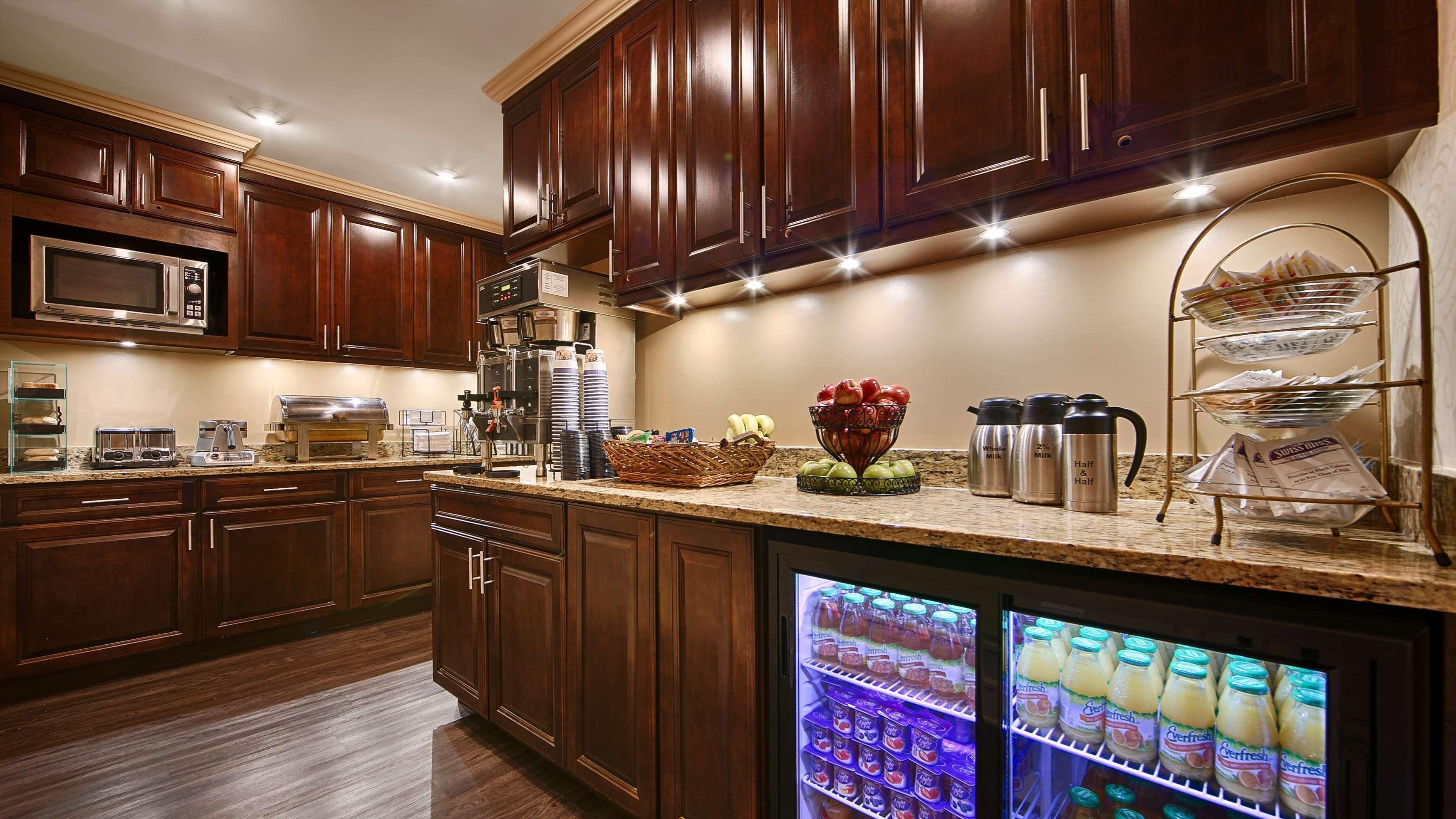 Best Western Plus Hawthorne Terrace Hotel Чикаго Экстерьер фото
