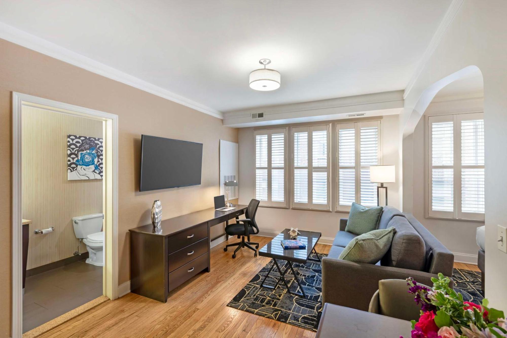 Best Western Plus Hawthorne Terrace Hotel Чикаго Экстерьер фото
